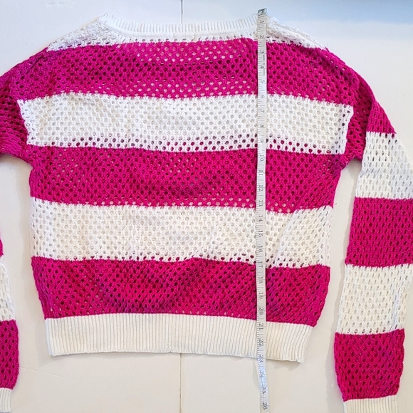 Sweater - Picture 5 of 7